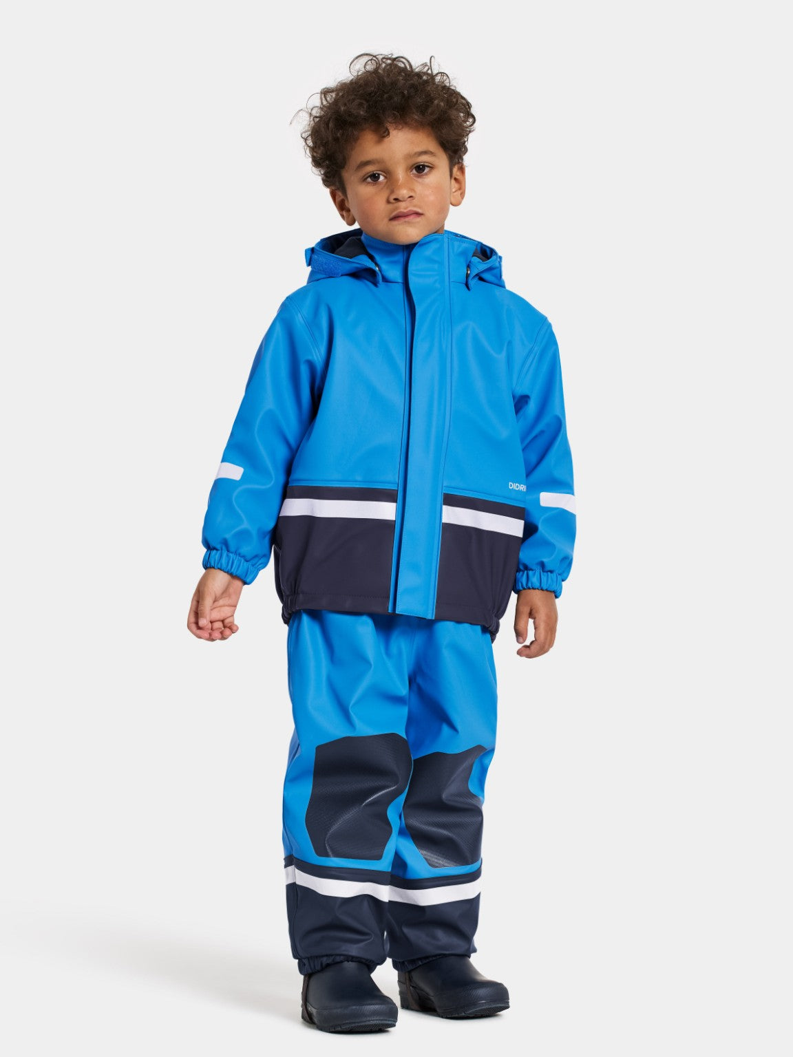 Didriksons Boardman Kids Set – Sharp Blue, model front