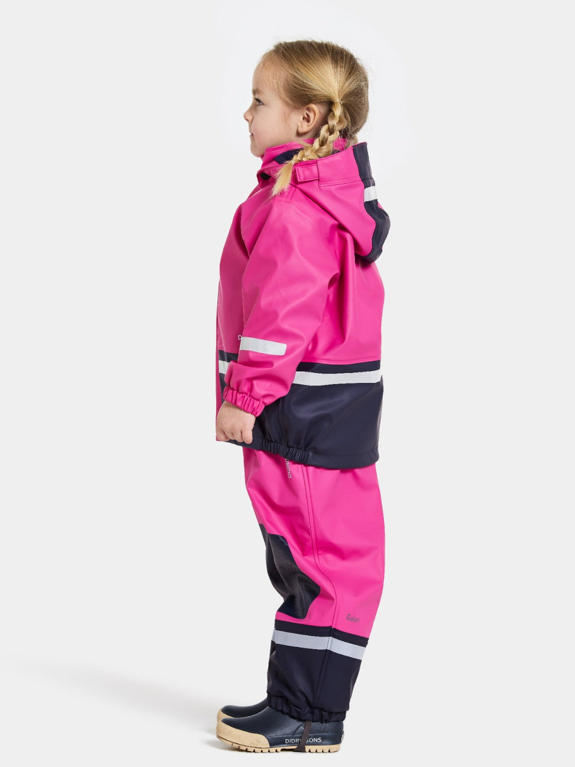 Didriksons Boardman Kids Set – Plastic Pink, model side