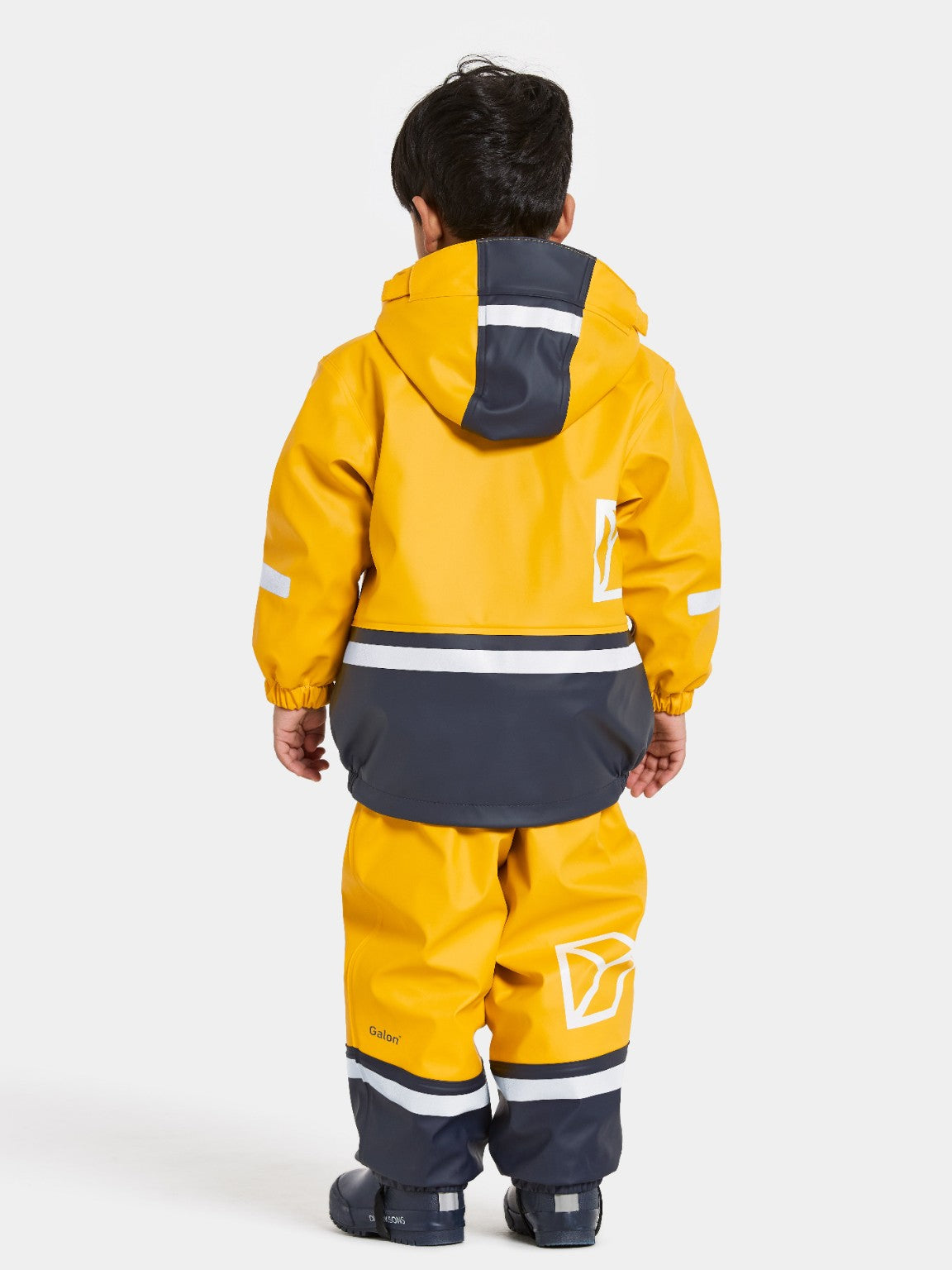 Didriksons Boardman Kids Set – Oat Yellow, model back
